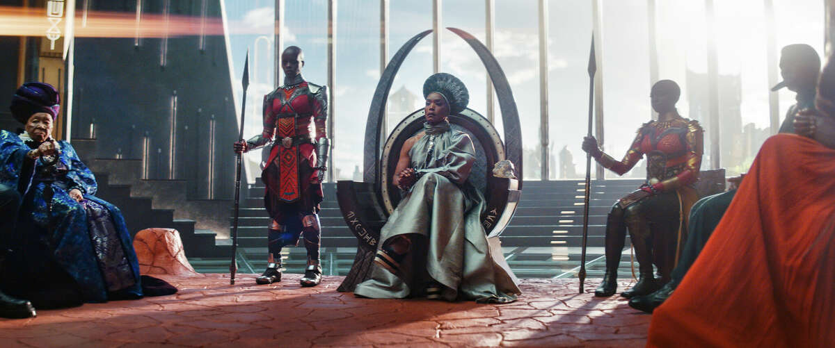 Review: In 'Wakanda Forever,' an empire mourns and rebuilds