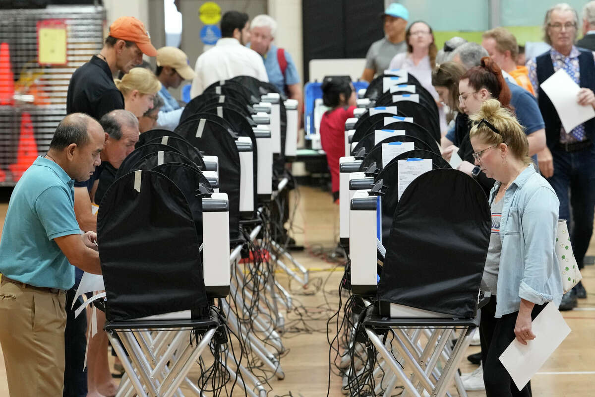Story photo for Texas 2020 election audit uncovers miscues, no widespread fraud