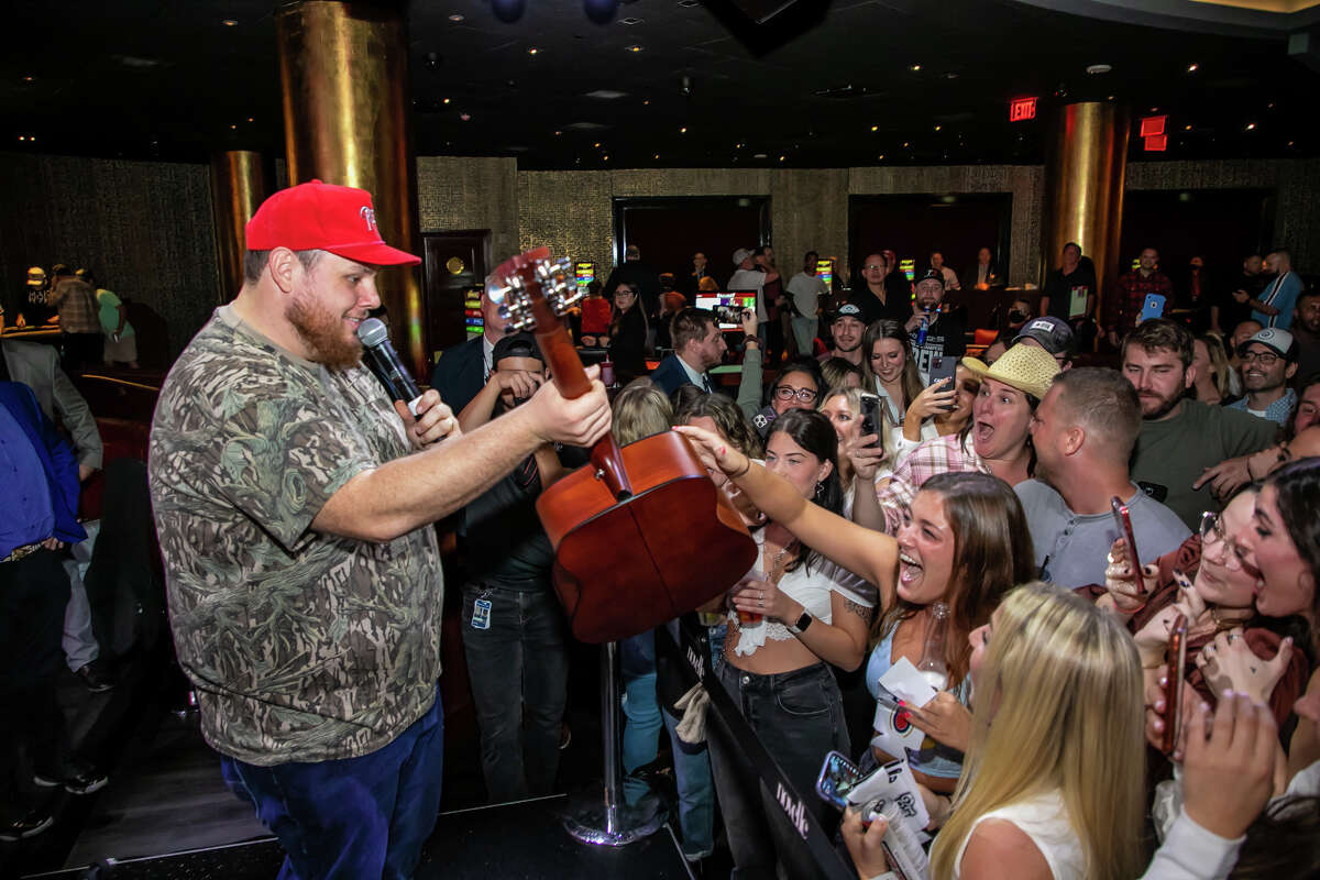 Luke Combs was inducted into Mohegan Sun Walk of Fame Friday