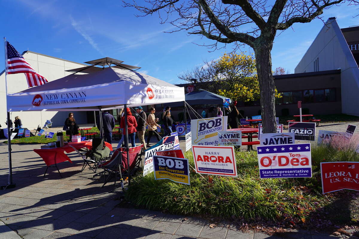 An average of 592 voters were casting their ballots per hour across the six New Canaan districts as of mid-afternoon Tuesday, an official said.
