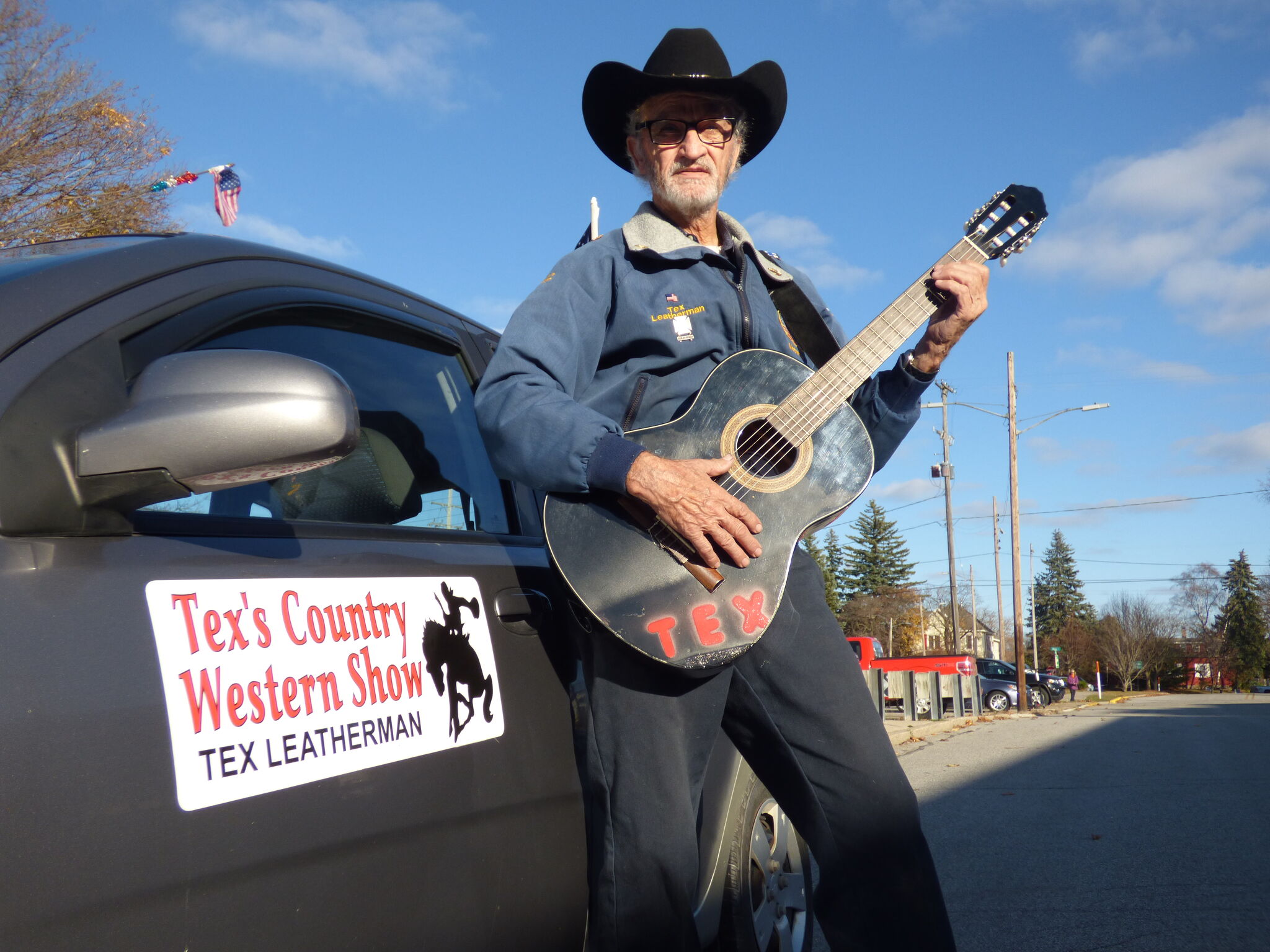 Thompsonville veteran sings country classics