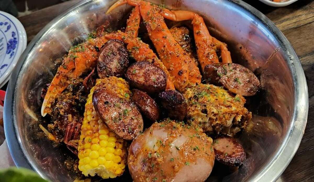 A mix of rich flavors await you at Crawfish King.