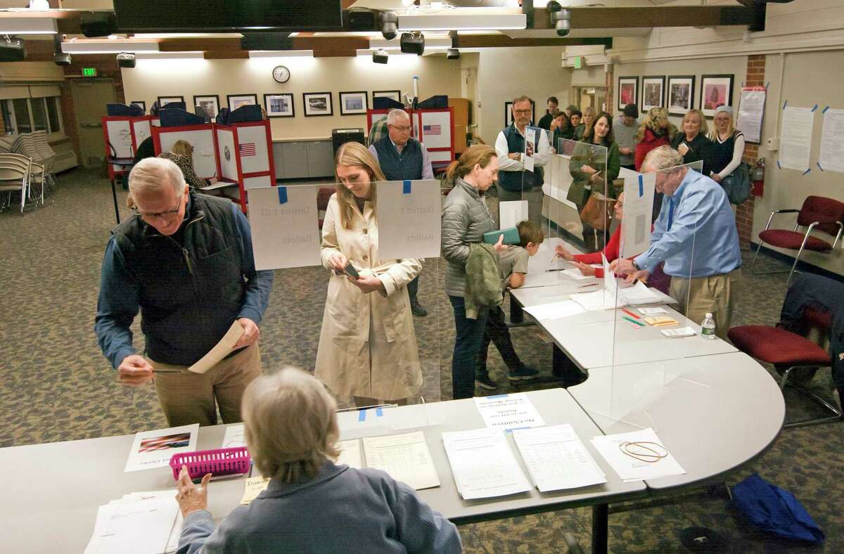 Voter Turnout In Darien Lower Than Officials Expected