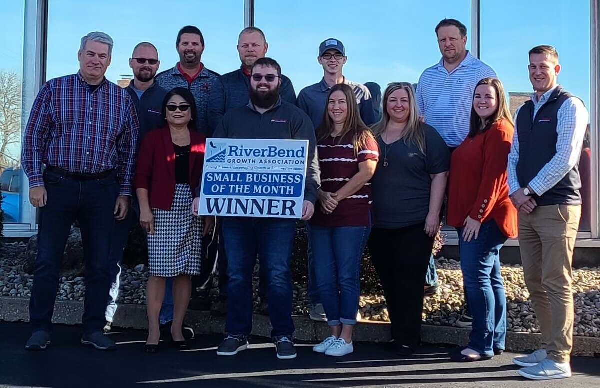 Helmkamp Construction Co. team members pictured are Rob Johnes, Mike Farrell, Jen Jackson, Kyle Runge, Logan Reynolds, Beth Abernathy, Linda Ingold, Alyssa Spa, Ryan Clay, Brian Bechard, Christian Smith, and Nathan Knackstedt.