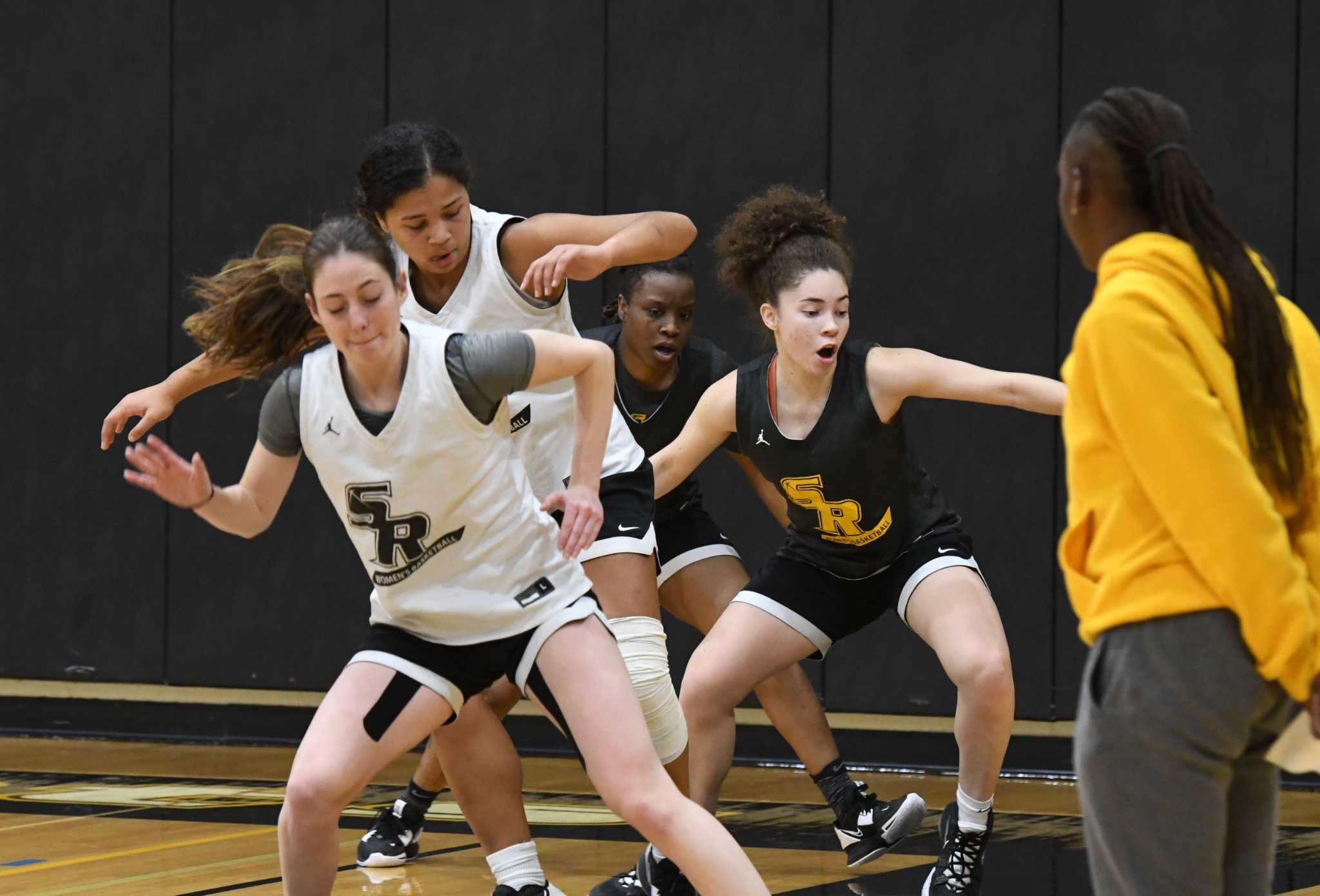 Saint Rose women's basketball looks to rely on energy, intensity