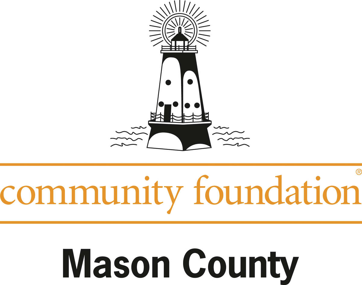 Community Foundation for Mason County awards $5,000 grant to Sandcastles Children's Museum.