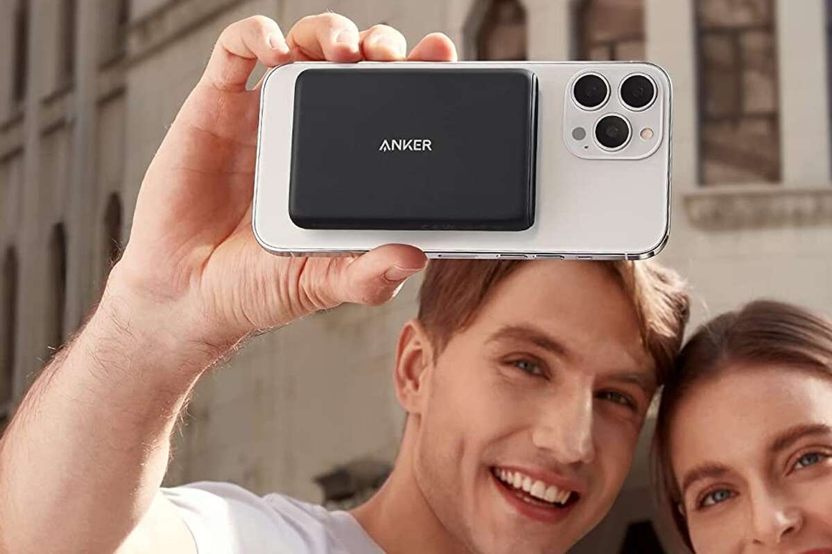 Anker magsafe. Дом айфон. Премьера iphone 14. Anker Magnetic iphone & AIRPODS. Anker 521.