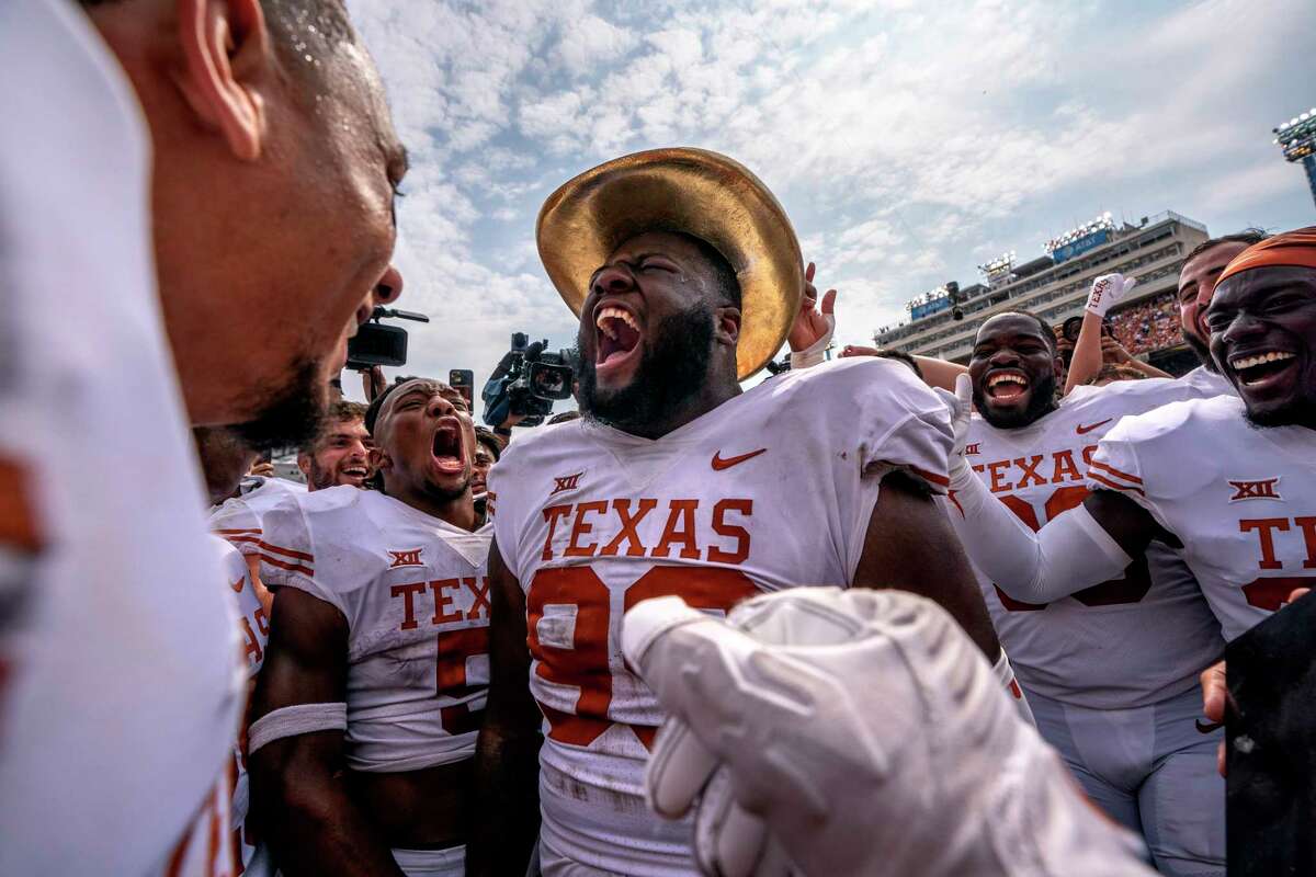 Texas football: Byron Murphy II a rising force on defensive line