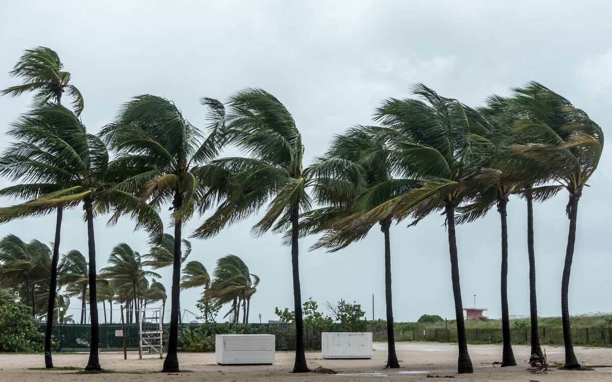 Just weeks after Hurricane Ian hit the east coast of Florida, Floridians and insurers face Hurricane Nicole’s arrival — and its costs.
