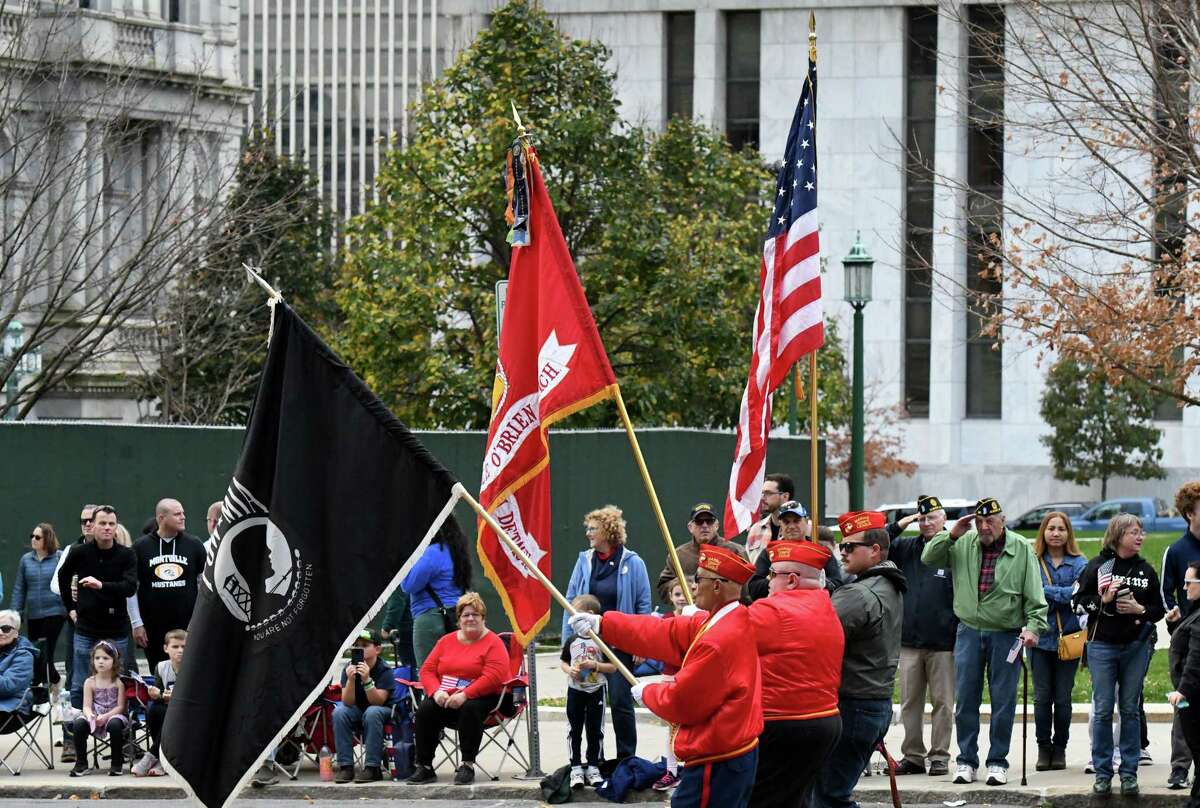 Albany salutes veterans as paradewatchers cheer