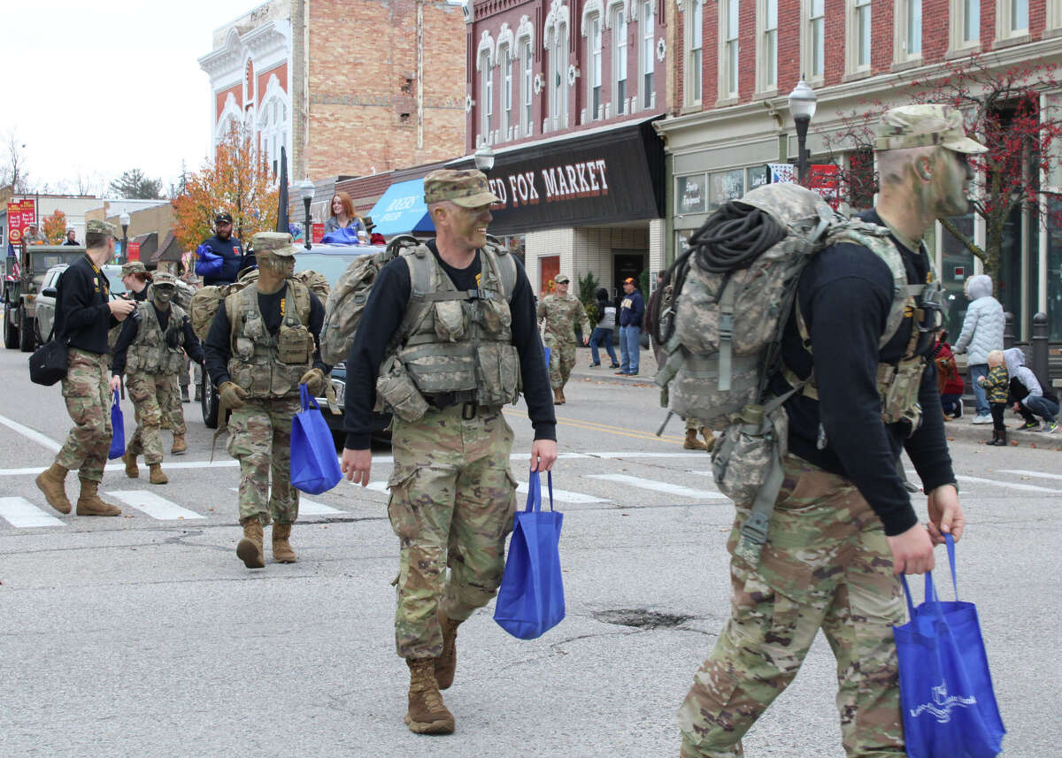 Big rapids veterans day parade