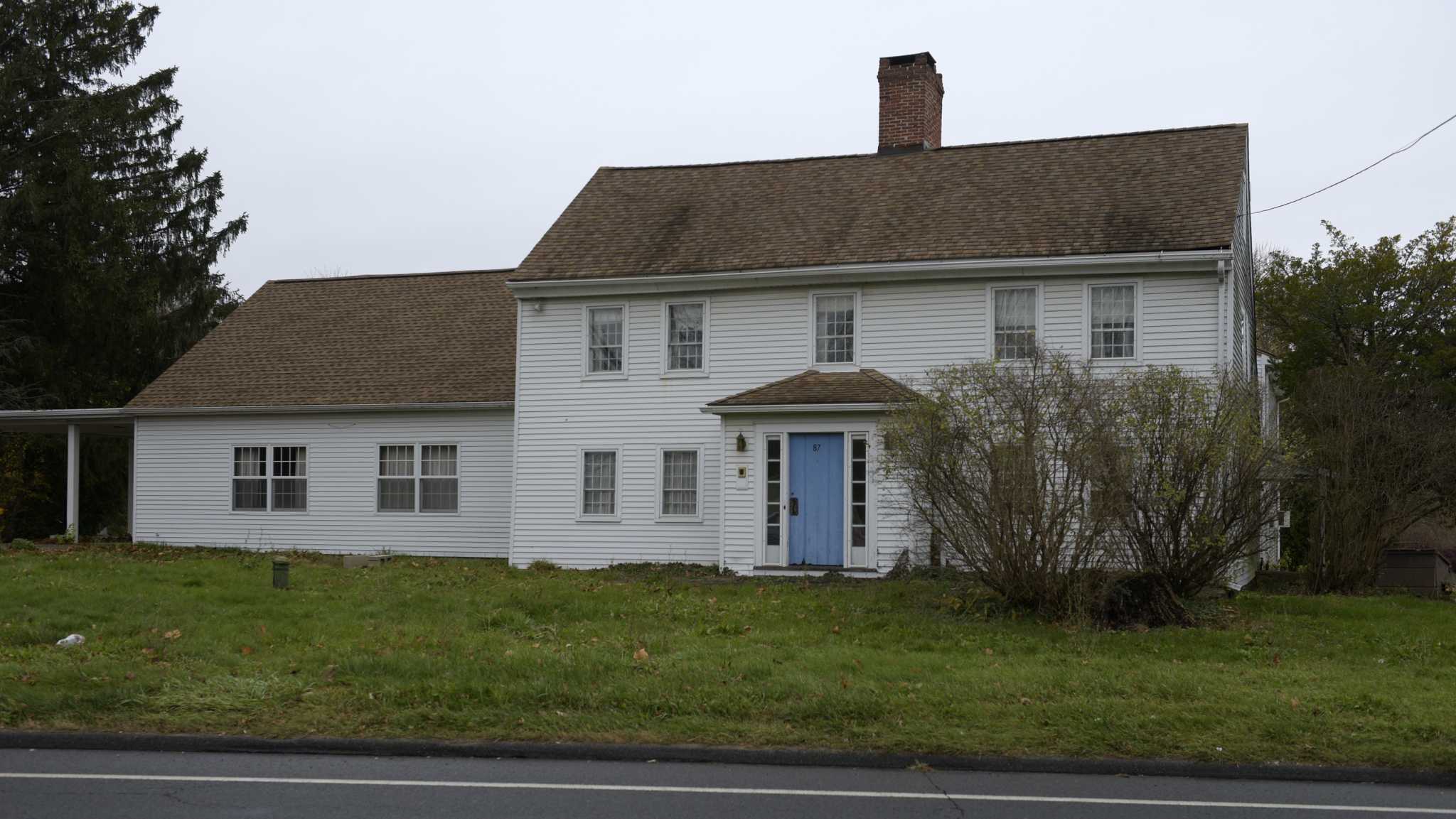 Multifamily housing pitched for New Milford funeral home