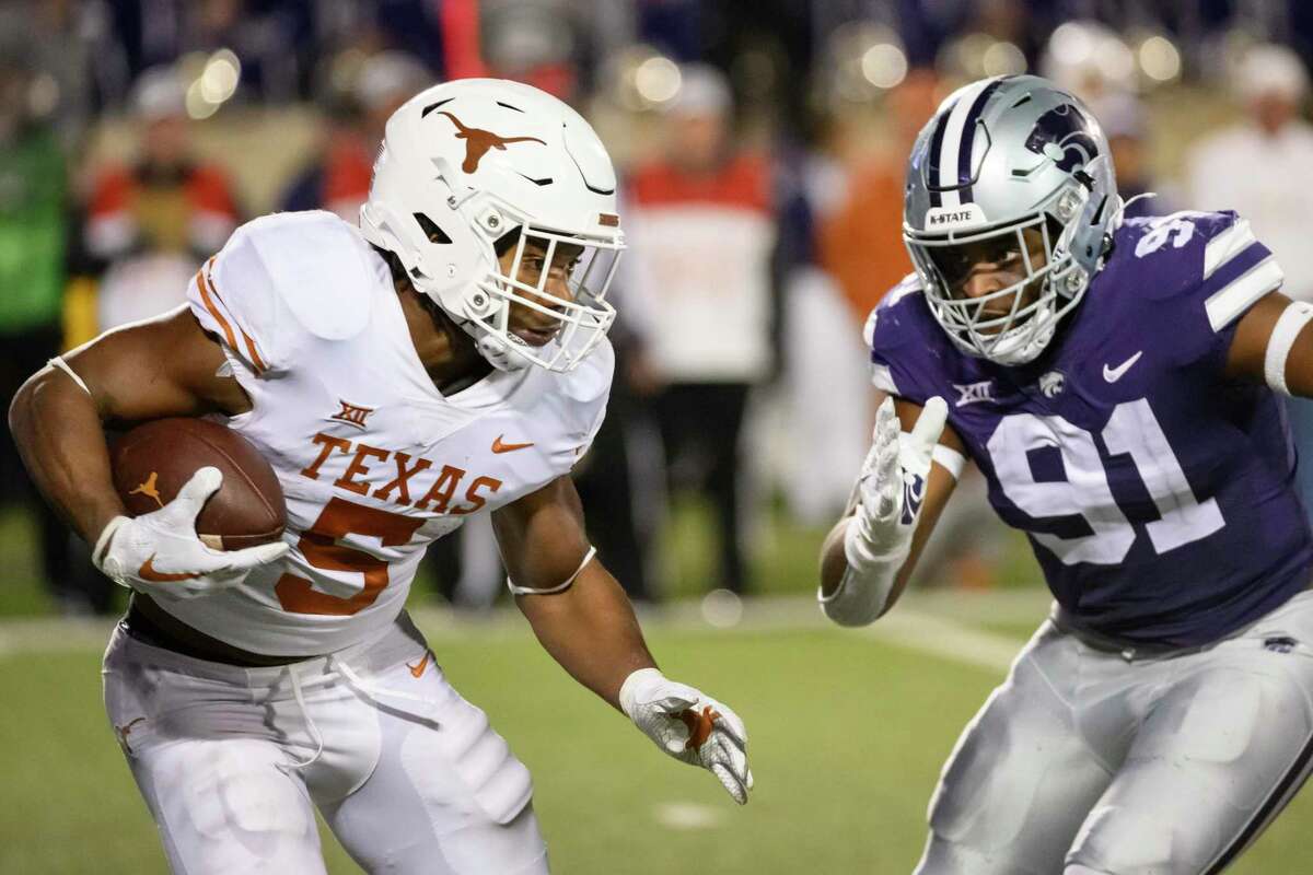 Bijan Robinson becomes Texas' 23rd unanimous All-American