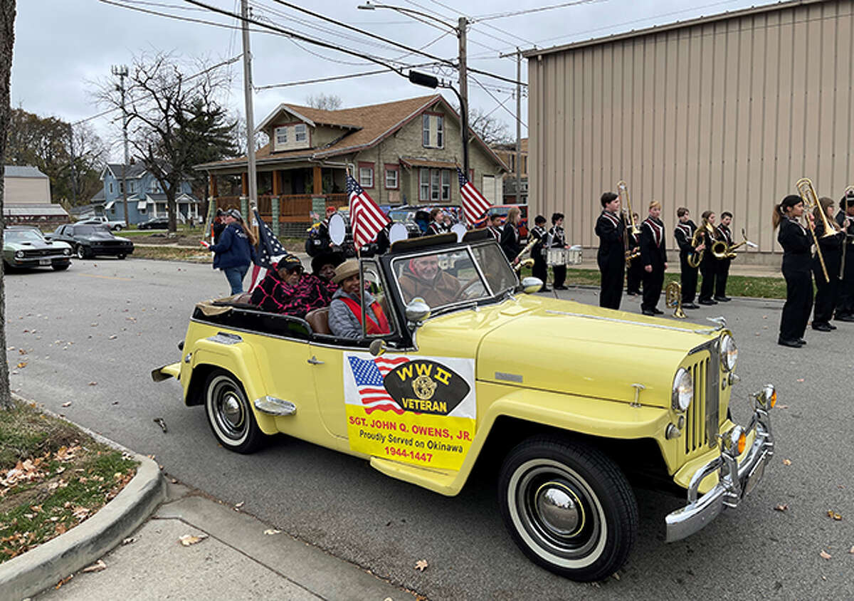 Collinsville American Legion Post 365 hosted its annual Veterans Day Parade on Friday morning. The parade, which went down Main Street, featured almost 40 entries, including school bands, car clubs, an ROTC unit from Alton and a helicopter flyover. Rev. John Q. Owens, a World War II veteran who served on Okinawa from 1944 to 1947, was asked to lead the parade.