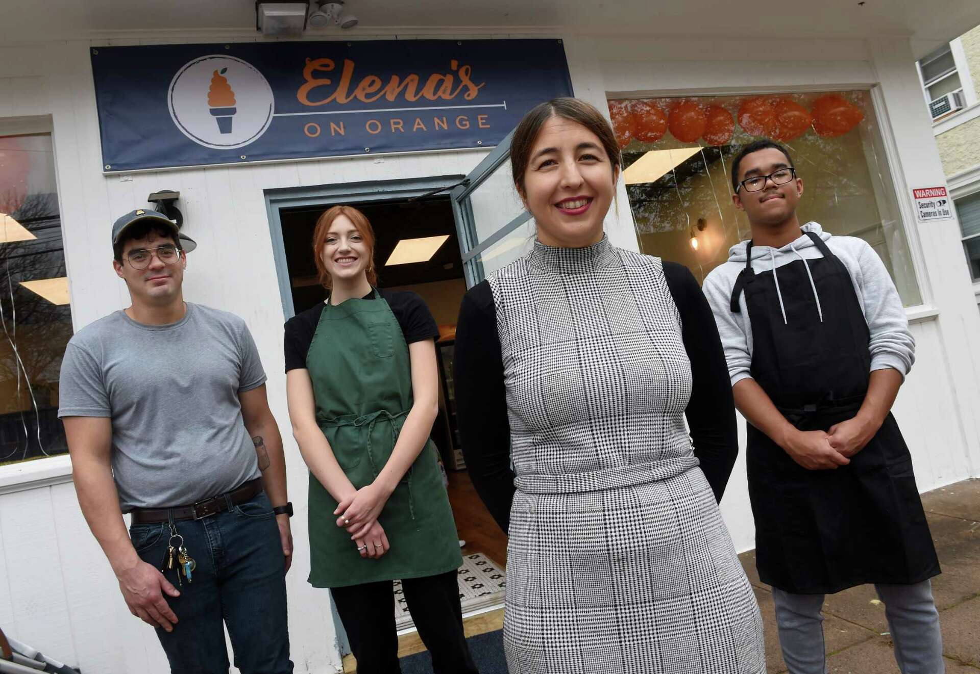 Despite rocky road, New Haven ice cream store opens on Orange Street