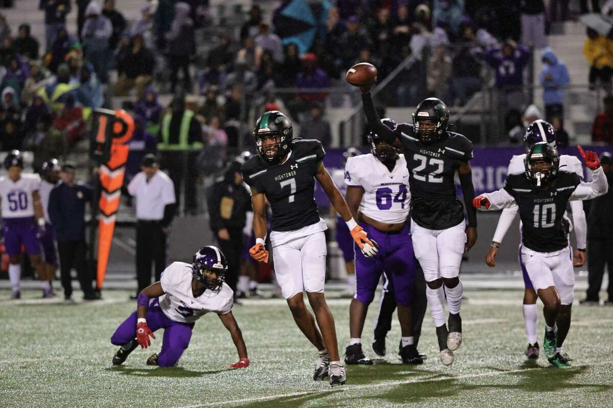 Defense, big plays lead Hightower past Morton Ranch
