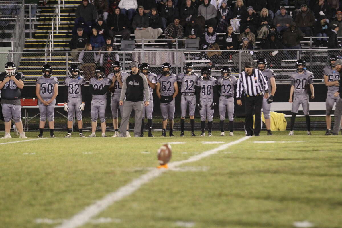 New Lothrop beats Laker for regional football championship