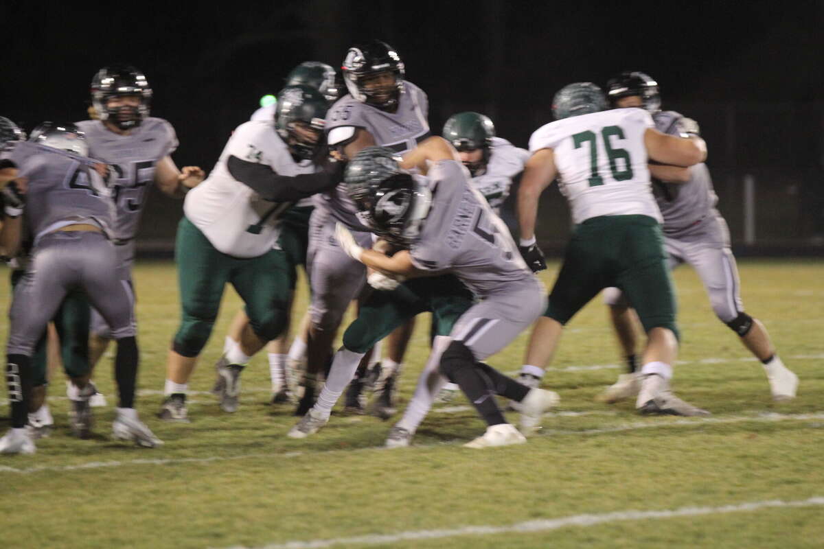 New Lothrop beats Laker for regional football championship