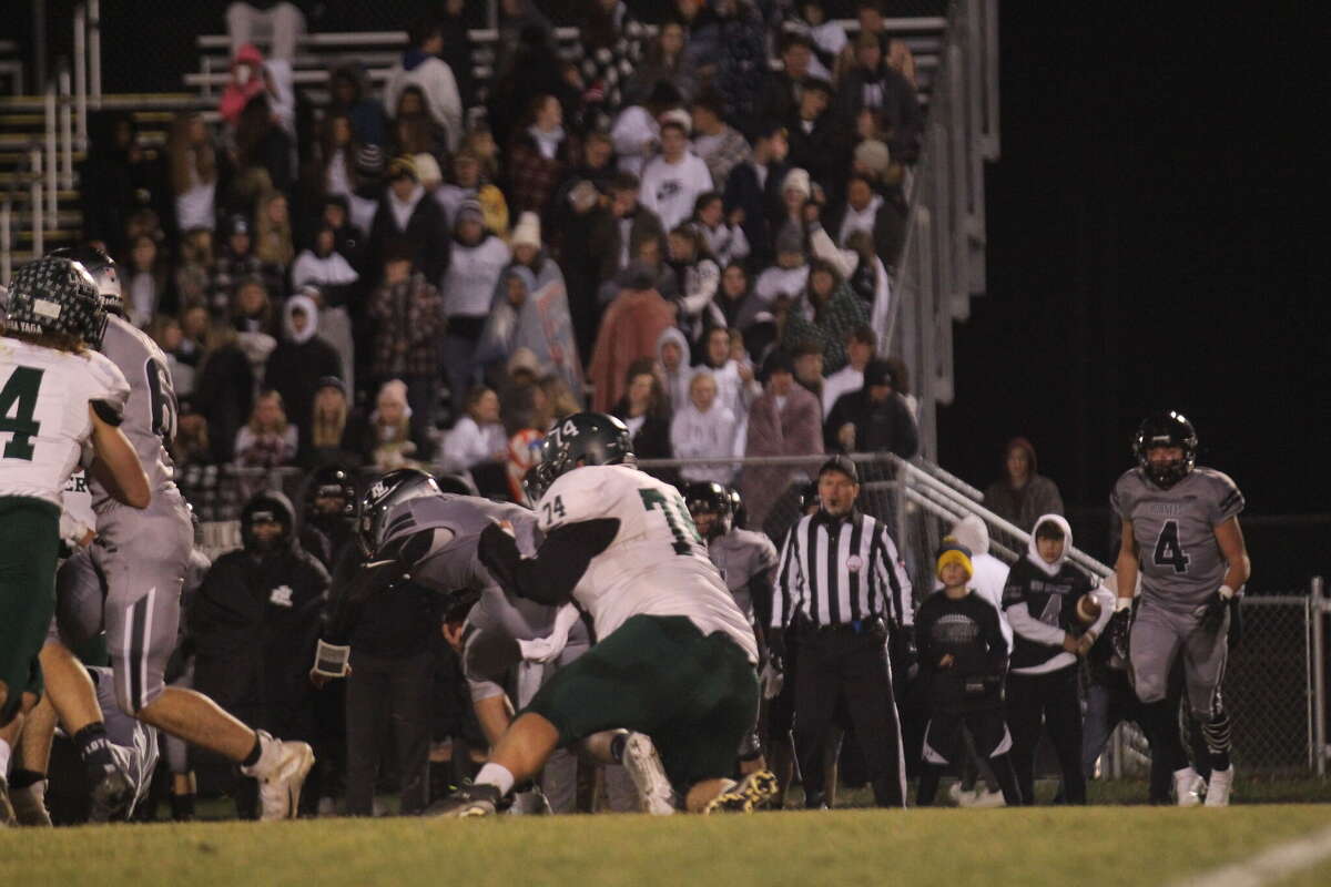 New Lothrop beats Laker for regional football championship