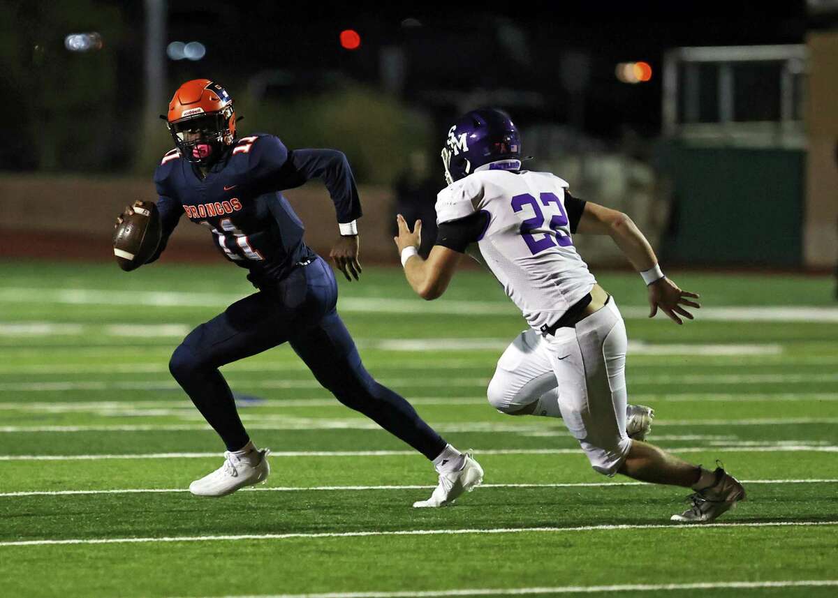 High School Football Playoffs: Brandeis 27, San Marcos 14