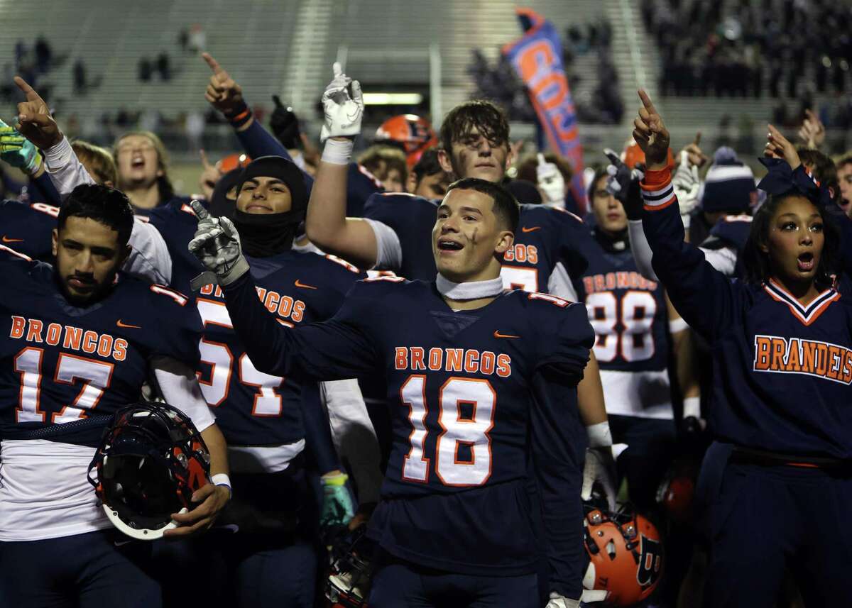 High school football playoffs: Brandeis 27, San Marcos 14