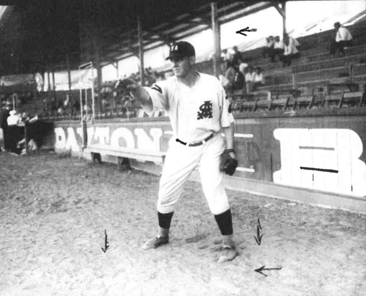 San Antonio Bears took on Detroit Tigers in historic exhibition game