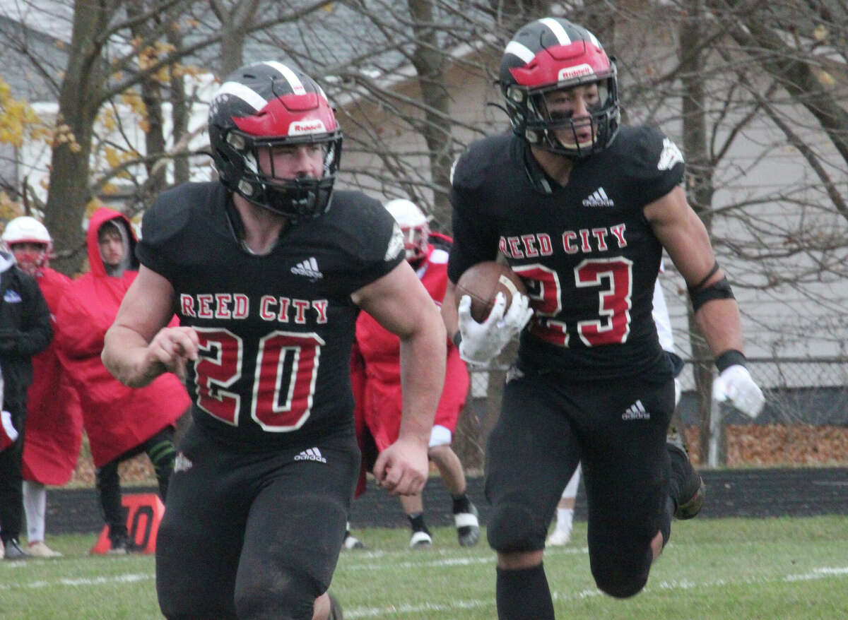 Noah Morgan and Bryson Hughes scored both of Reed City's touchdowns in their 13-12 loss to Negaunee. Photo from last week's game against Millington.