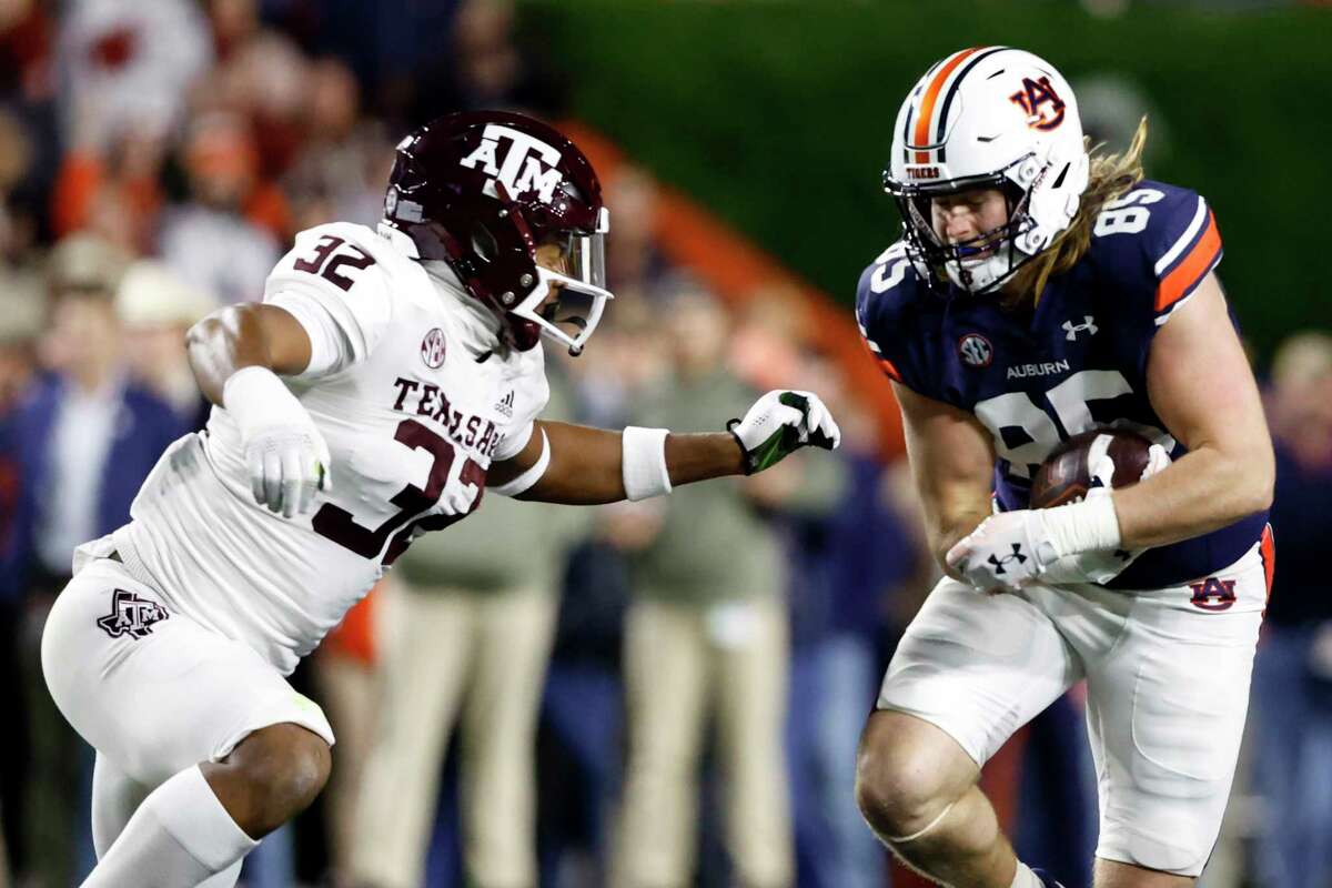 Texas A&M linebacker Andre White has joined the exodus of Aggies players in the NCAA transfer portal this offseason.
