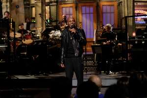 Dave Chappelle demonstrates his virtuosity in lengthy &#8216;SNL&#8217; monologue