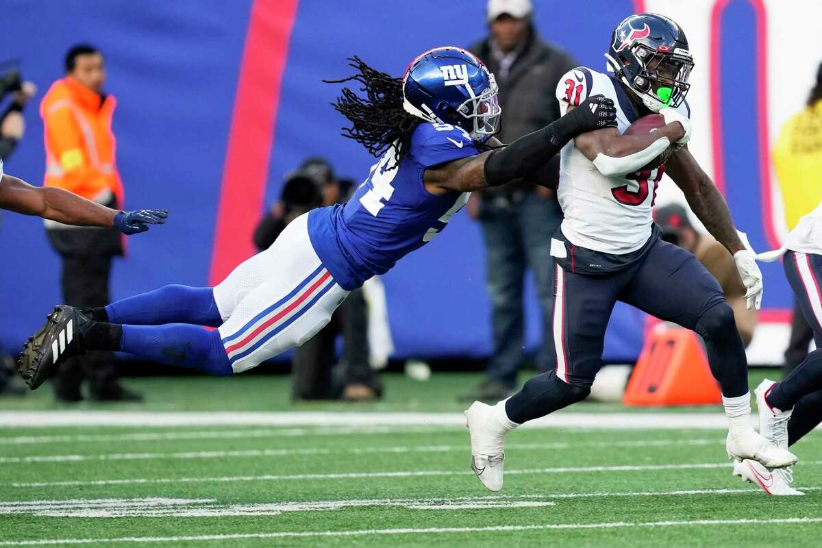 The Texans likely will have to rely on the running of Dameon Pierce if they're to pick up their second win of the season Sunday against the Commanders.