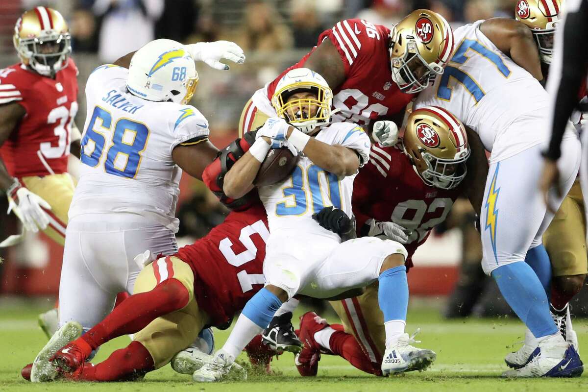 49ers-Chargers: 49ers Take Late Lead On CMC TD, Win 22-16