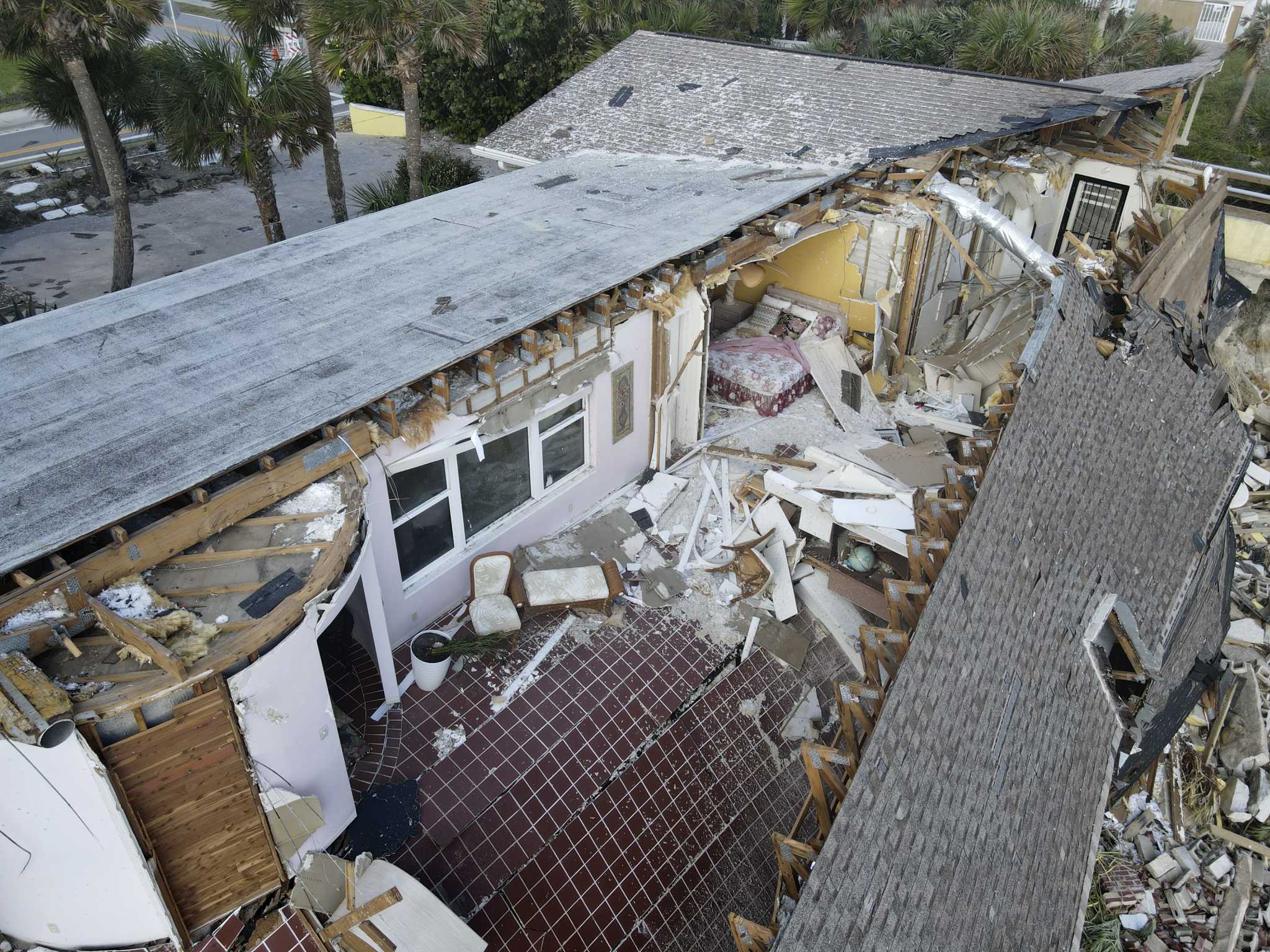 Florida county puts damage from Nicole at 481 million