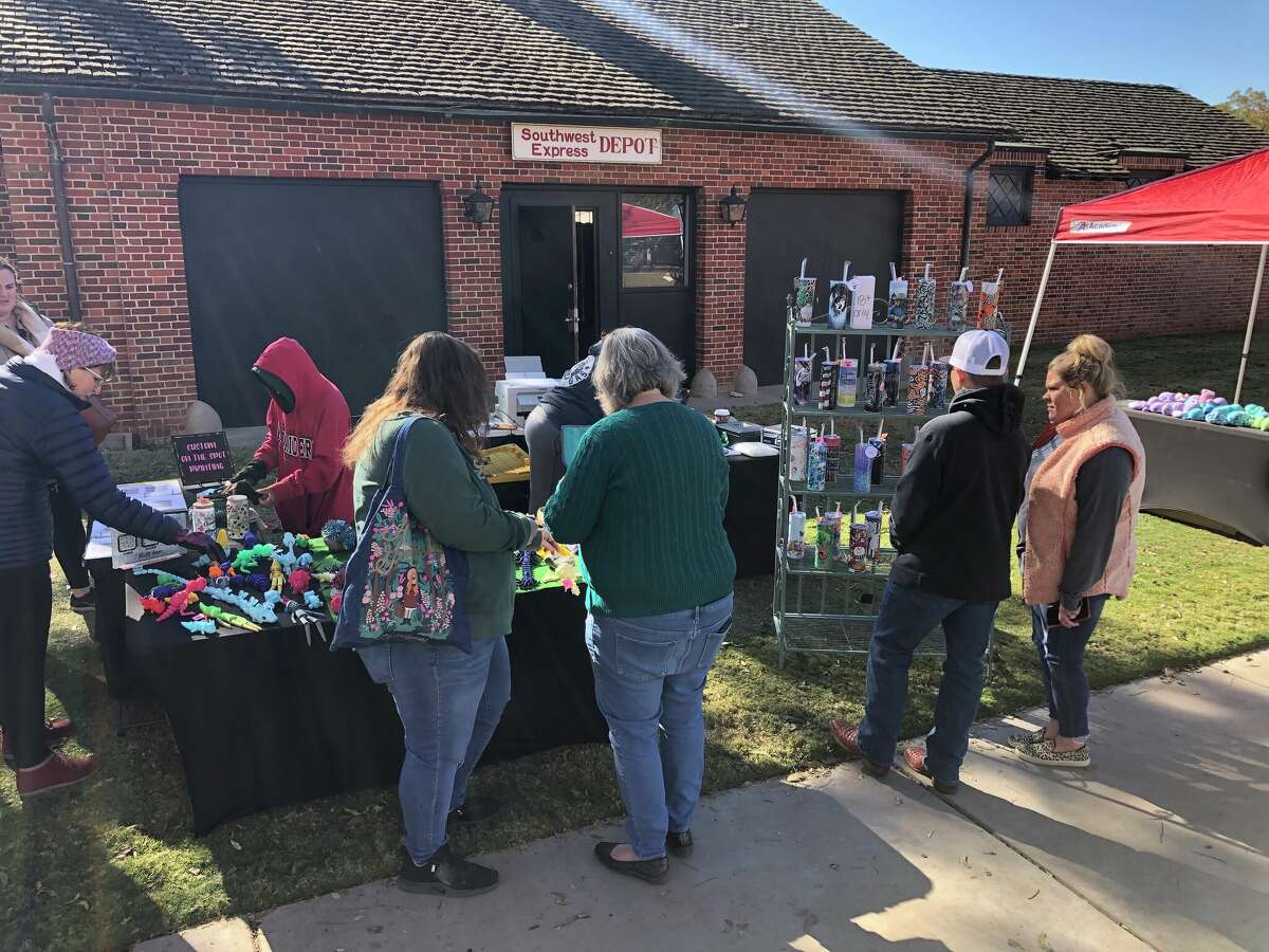 Midlanders gather at the Museum of the Southwest Saturday morning for the first winter farmers market.