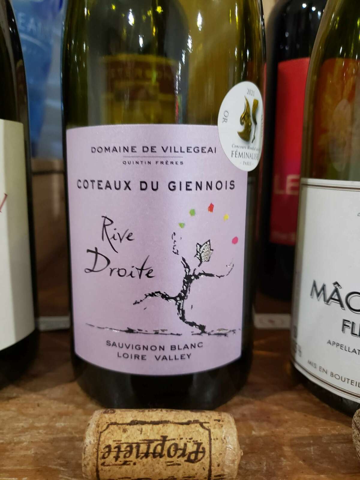 Domaine de Village’ Côteaux du Giennois Rive Droite, was Jim Winston's favorite Thanksgiving white at the DB Fine Wines tasting. 