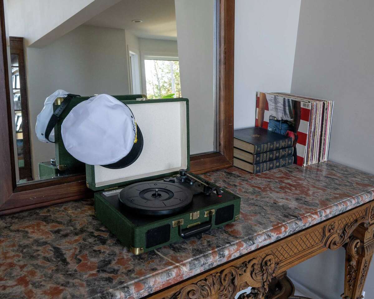 Old YMCA camp in Rensselaer County now renovated lakeside Airbnb