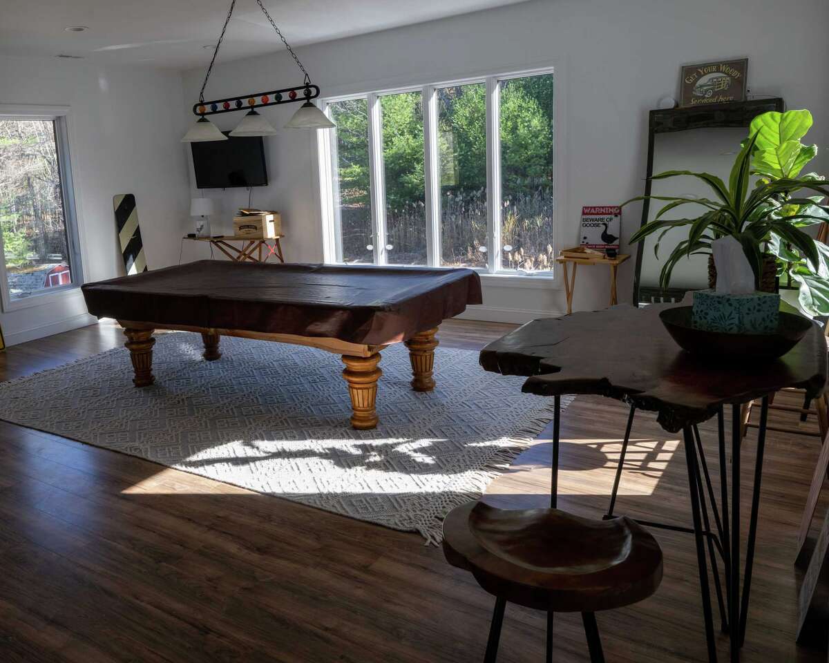 Old YMCA camp in Rensselaer County now renovated lakeside Airbnb