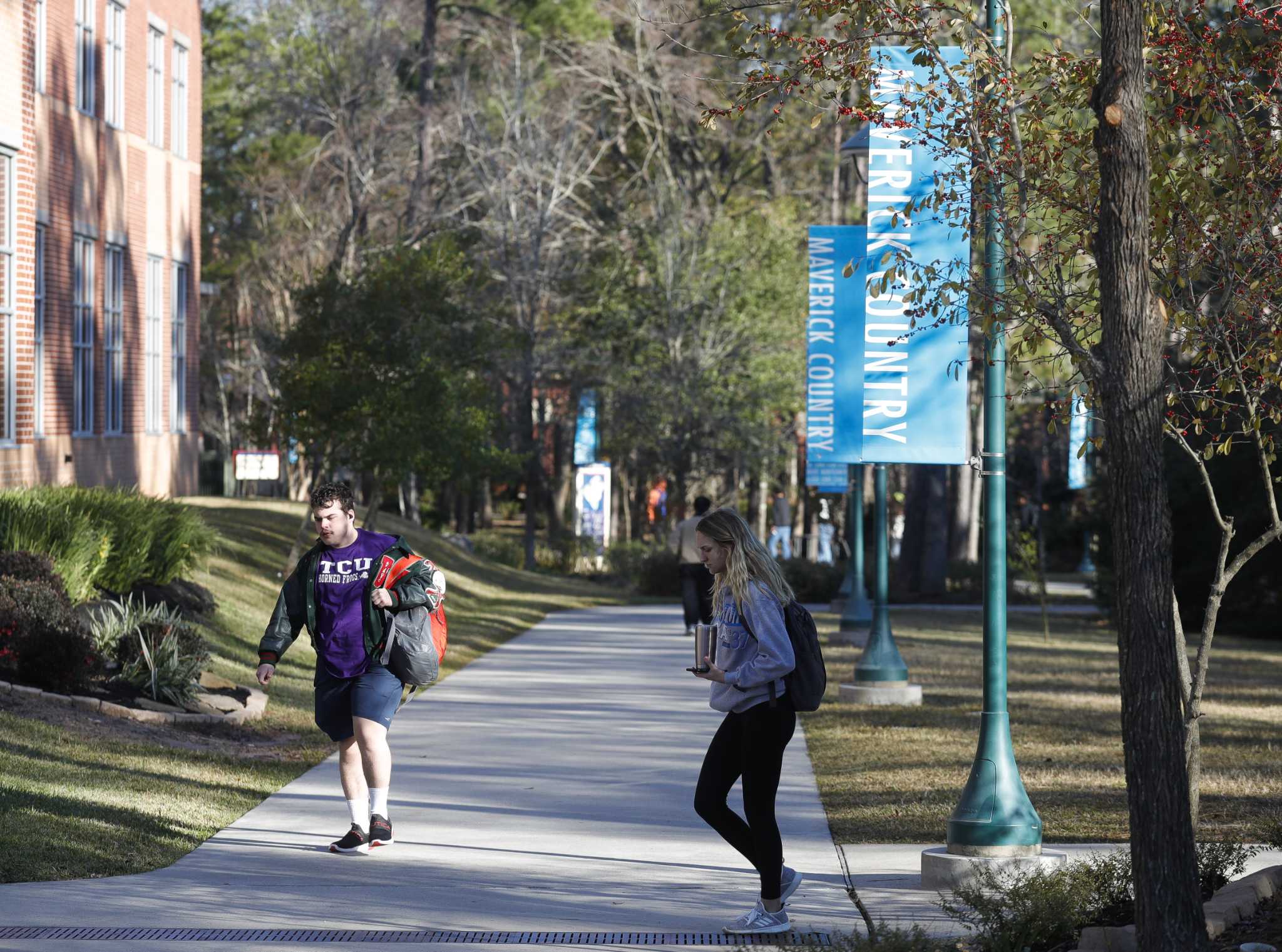lone-star-college-s-online-campus-exceeds-enrollment-goal-for-first