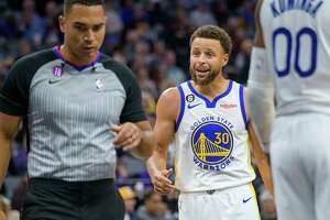 Warriors continue to seek solutions for times when Stephen Curry rests