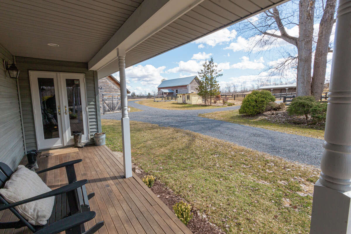 Canajoharie farmhouse for sale for less than 750,000