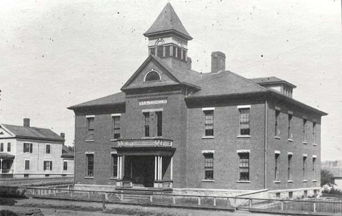 Old Ansonia police station at 2 Elm St. could be repurposed into