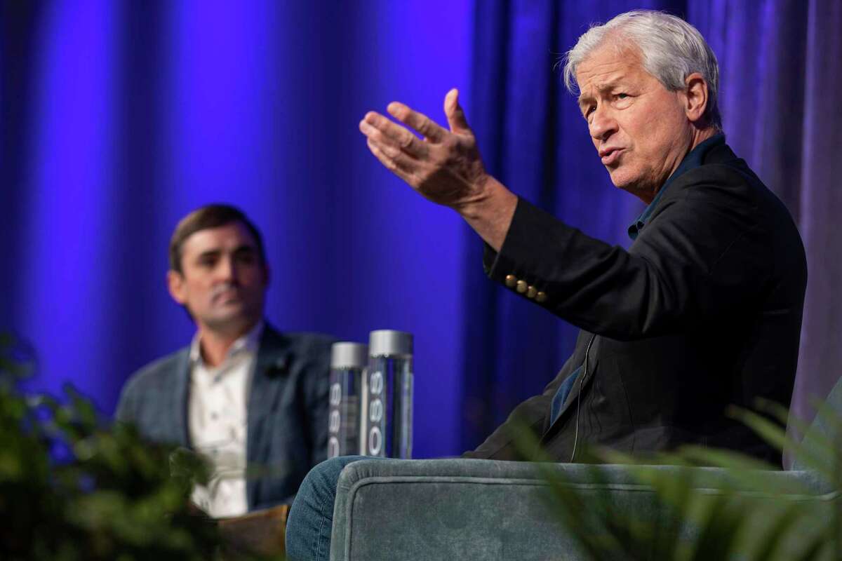 Jamie Dimon, chairman and CEO of JPMorgan Chase & Co., speaks during a luncheon Tuesday at the Witte Museum.