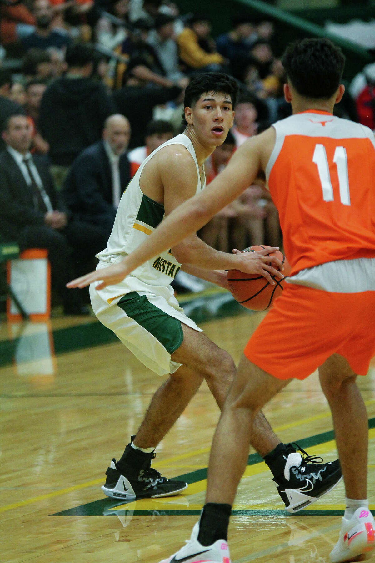 Ian Tovar scored 24 points as the Nixon Mustangs beat the United Longhorns Tuesday.