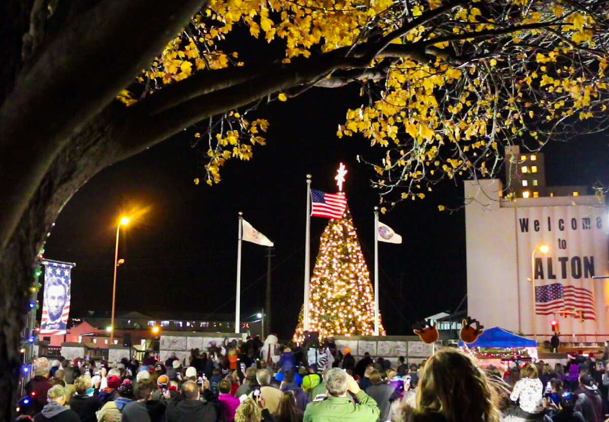 The 28th Annual Community Tree Lighting is planned Friday night at Lincoln-Douglas Square in Alton. 