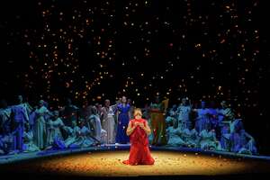Review: At S.F. Opera, an extraordinary &#8216;Orpheus&#8217; grapples with death and loss