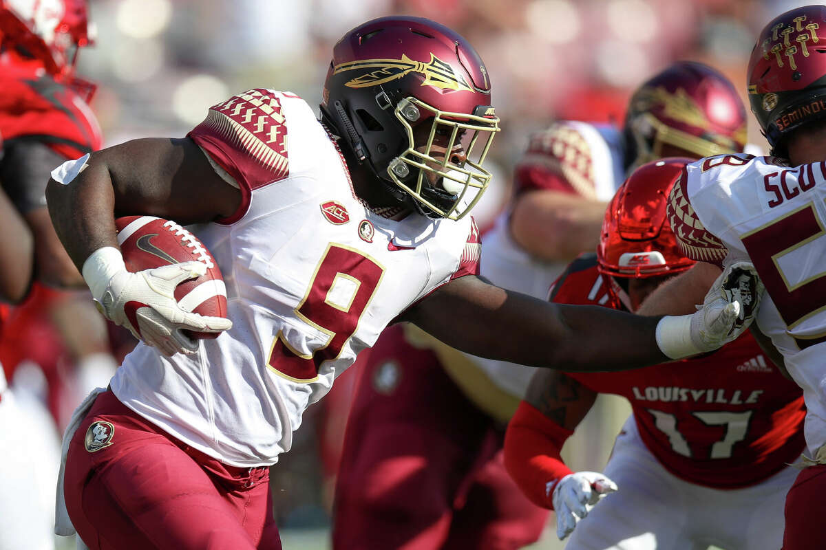 Florida State Seminoles running back Jacques Patrick (9) carries the football during the second quarter of the college football game between the Florida State Seminoles and Louisville Cardinals on September 29, 2018, at Cardinal Stadium in Louisville, KY. Florida State defeated Louisville 28-24. (Photo by Frank Jansky/Icon Sportswire via Getty Images)