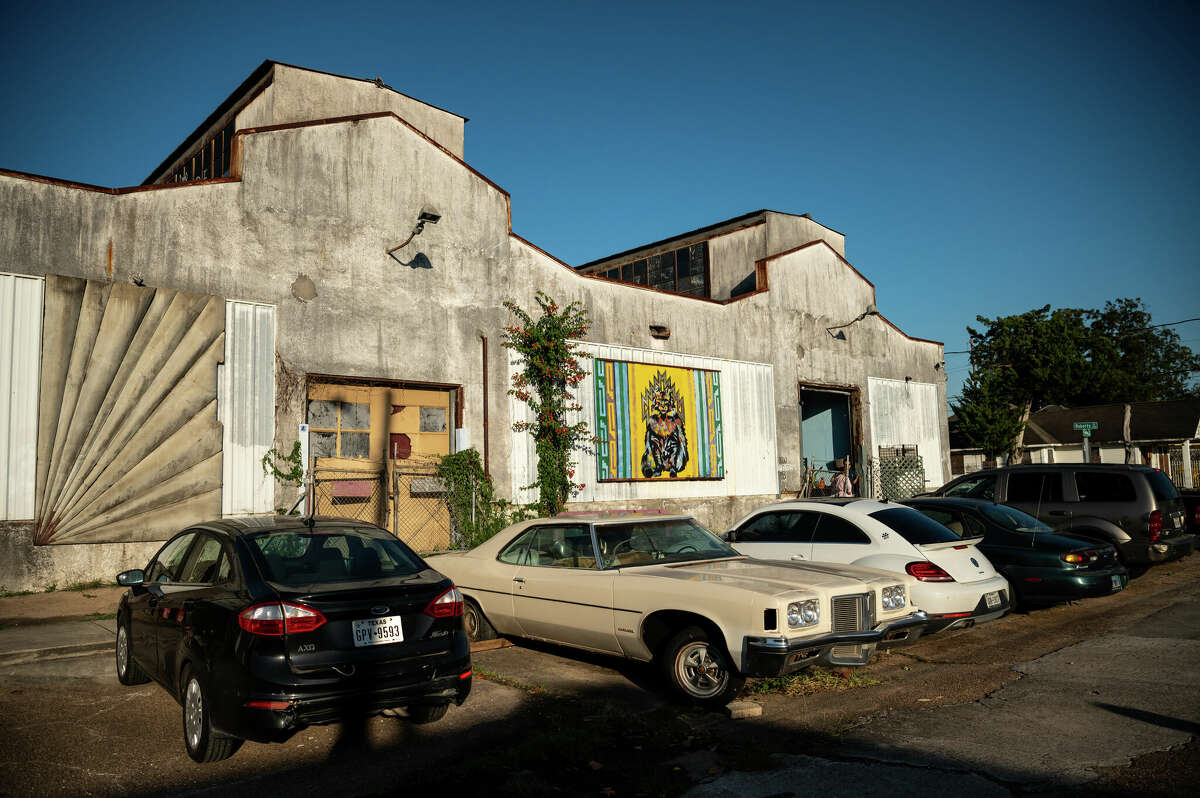 El Rincón Social is an artist's collaborative studio and exhibition venue inside of a converted industrial warehouse in the Second Ward in Houston, Texas. They opened their doors to visitors during a neighborhood block party on Saturday, November 5, 2022. 