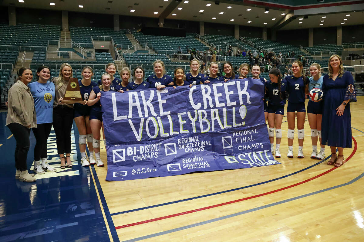Lake Creek pulls together for first state appearance