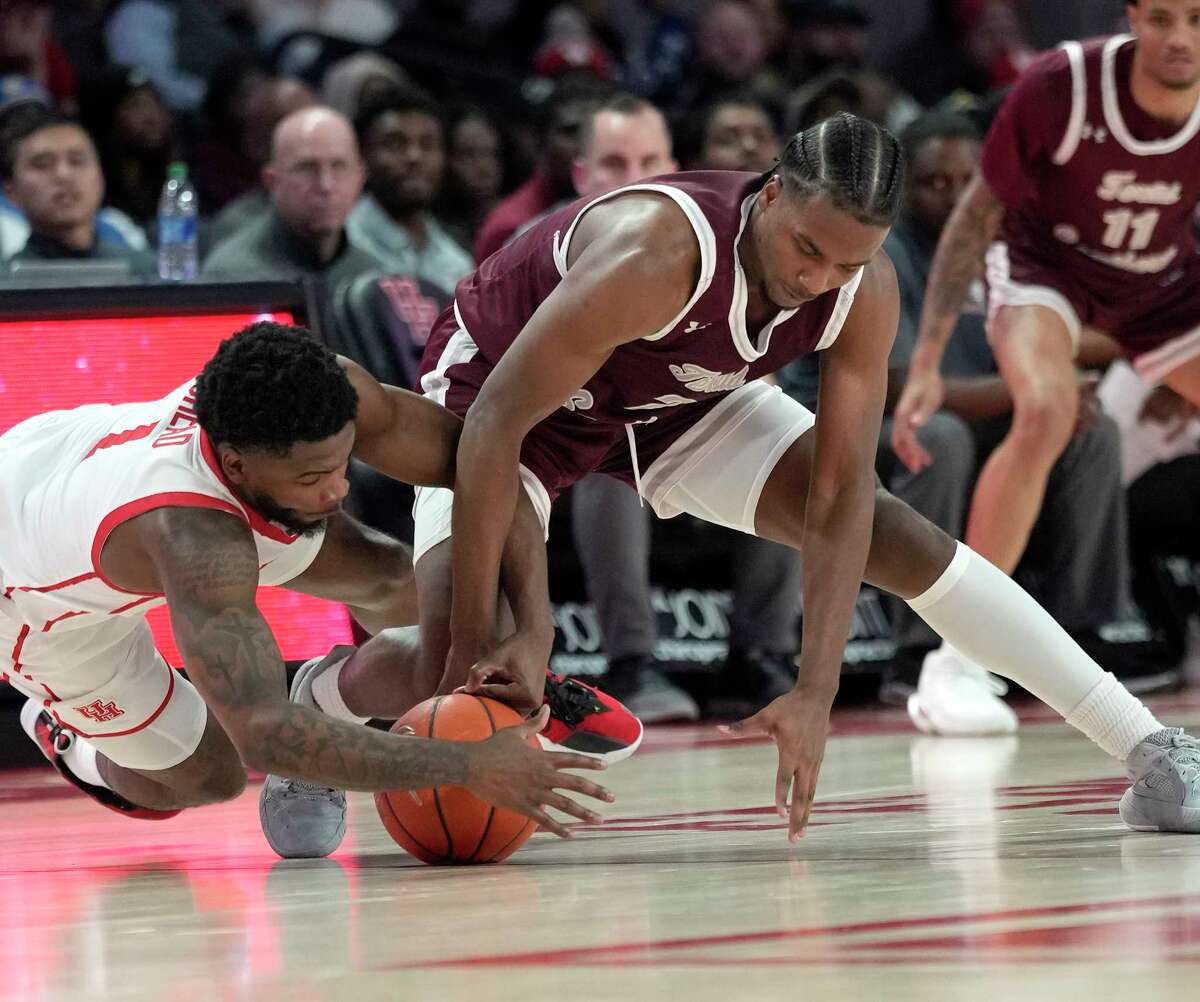 Texas Southern's Davon Barnes (right), pictured earlier this season, led the Tigers' offense Wednesday night in their upset of top seed Alcorn State at the SWAC tournament.
