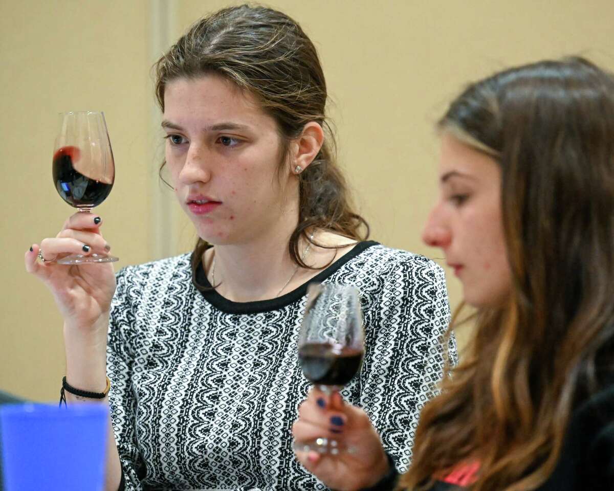 Wine tasting, painting Siena teaches hobbies to coursefocused students