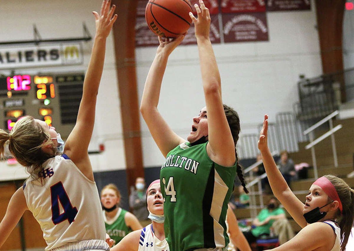 Just 10 players, but 20plus wins remain goal for Carrollton Hawks girls basketball